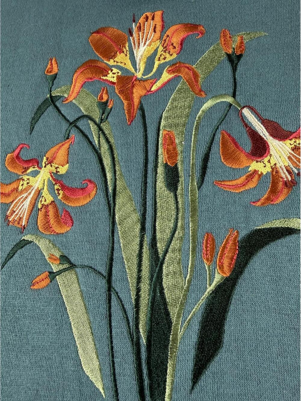 Vintage Embroidered Lily Sweatshirt [COPY]